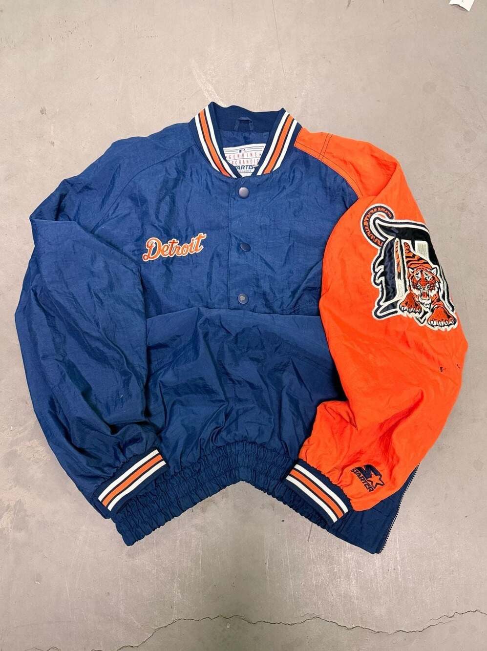 Vintage 90s Detroit Tigers MLB Starter Diamond Collection Pullover Jacket